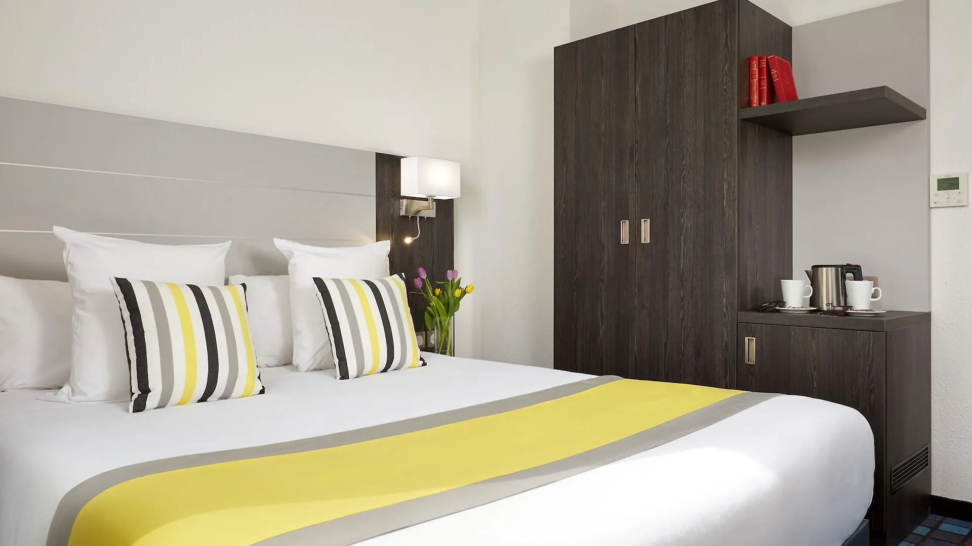 Hotel Astrid Lourdes 4*,